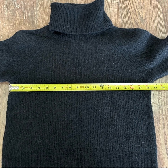 Quince Cowl Neck Sweater Alpaca/Wool/Nylon Blend Black Size Medium - Picture 4 of 9